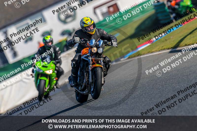 PJM Wedding Photography;enduro digital images;event digital images;eventdigitalimages;mallory park;mallory park photographs;mallory park trackday;mallory park trackday photographs;no limits trackdays;peter wileman photography;racing digital images;trackday digital images;trackday photos